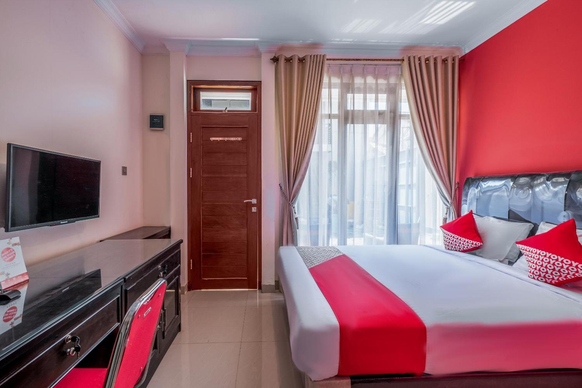 Oyo Collection O 1032 Rahayu Residence Syariah Cirebon Εξωτερικό φωτογραφία