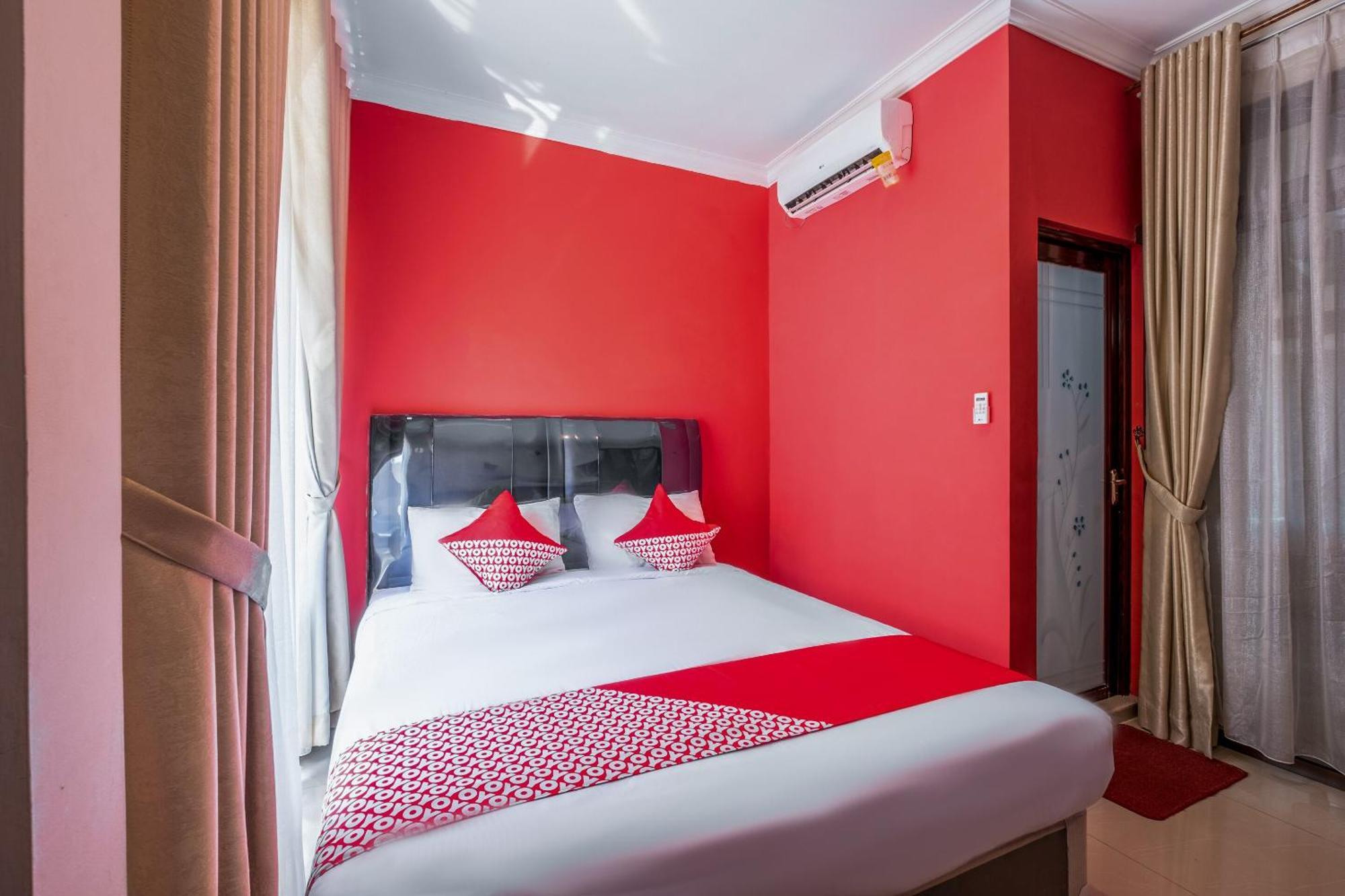 Oyo Collection O 1032 Rahayu Residence Syariah Cirebon Εξωτερικό φωτογραφία